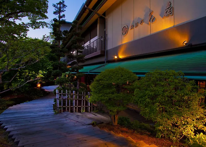 Luxury hotel only: Hidatei Hanaougi
